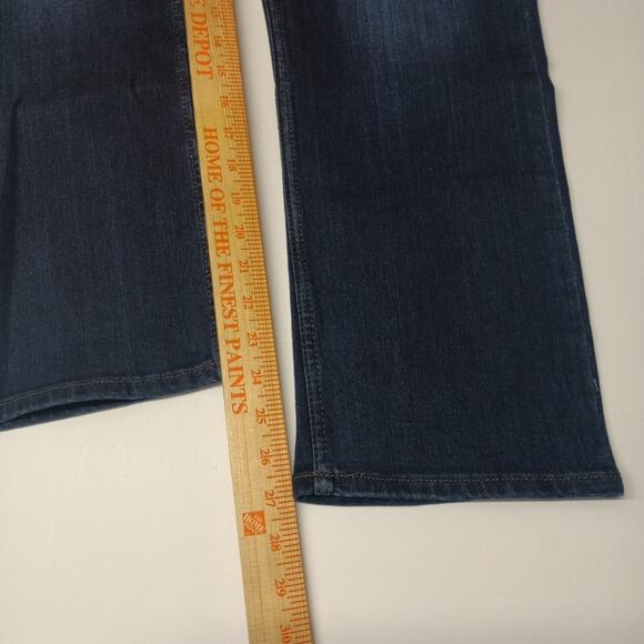 Lee Straight Leg Jeans Women's 18 Short Size 36x27 Blue Mid Rise Dark Wash - Picture 4 of 8